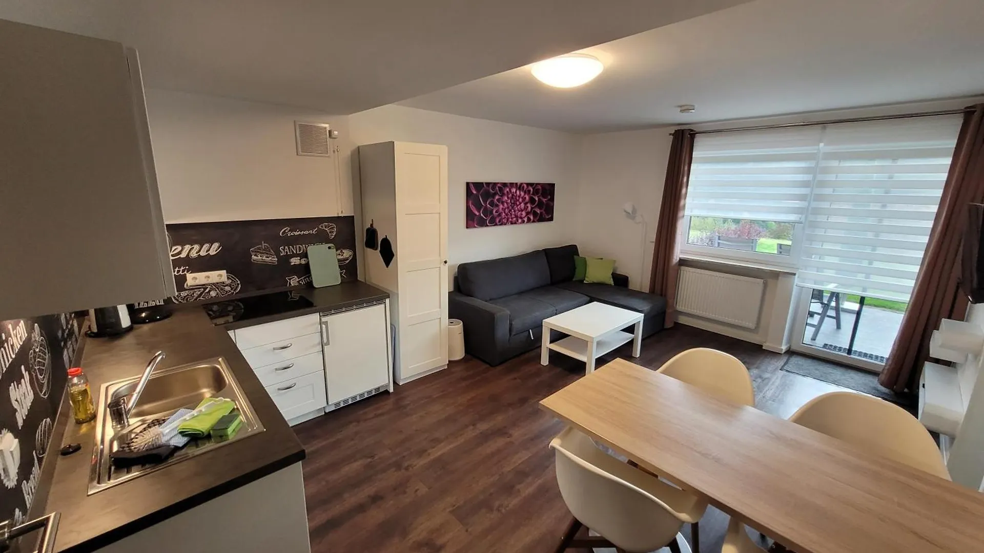 Bayvista Lodge, Apartments Und Studios Lam