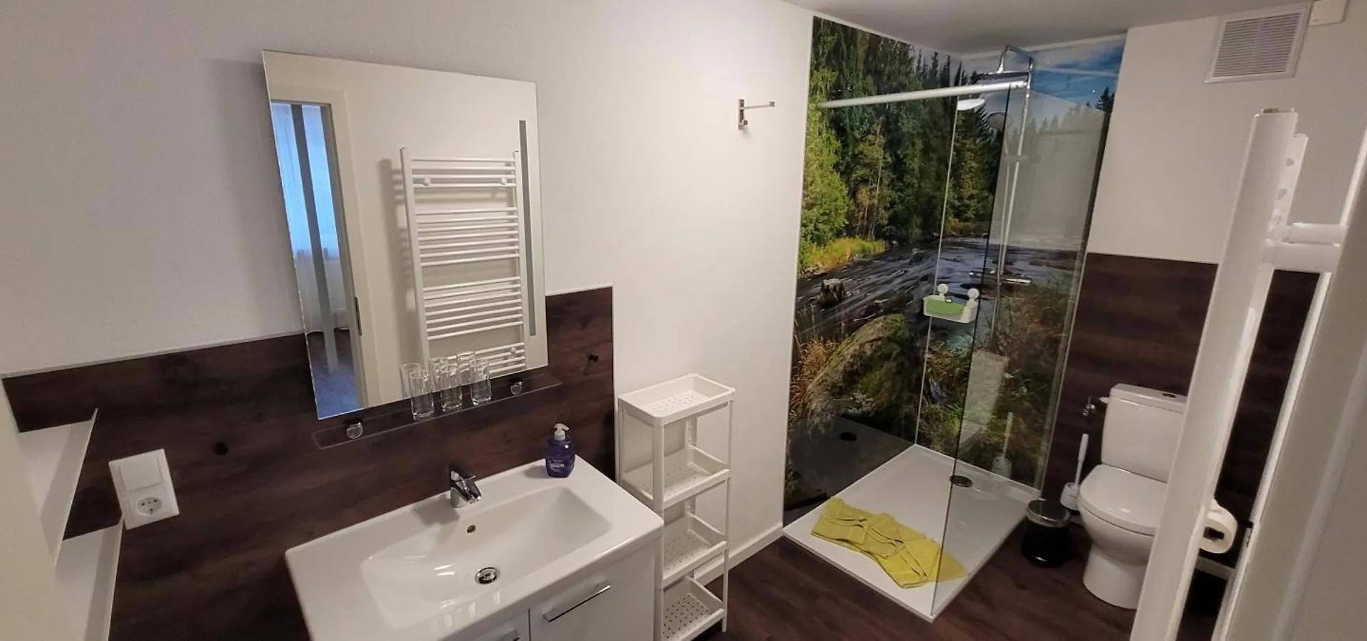 Bayvista Lodge, Apartments Und Studios Lam