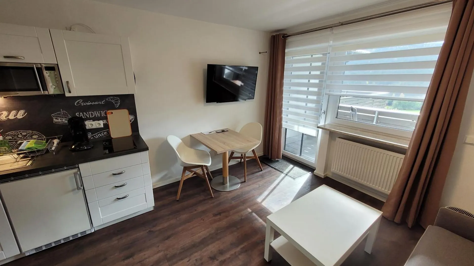 Bayvista Lodge, Apartments Und Studios ラム 0*,  ドイツ